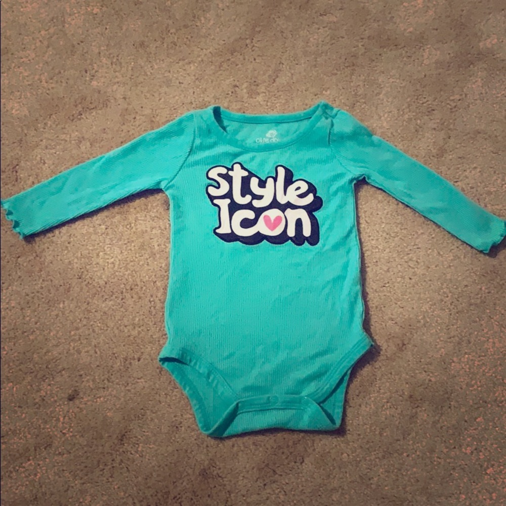 Style icon onesie